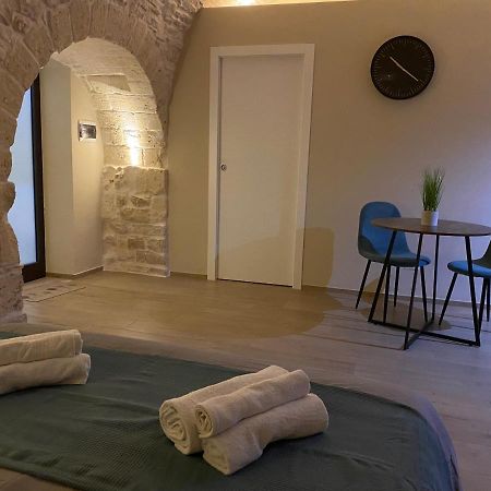 Regina Bona Rooms Modugno Luaran gambar